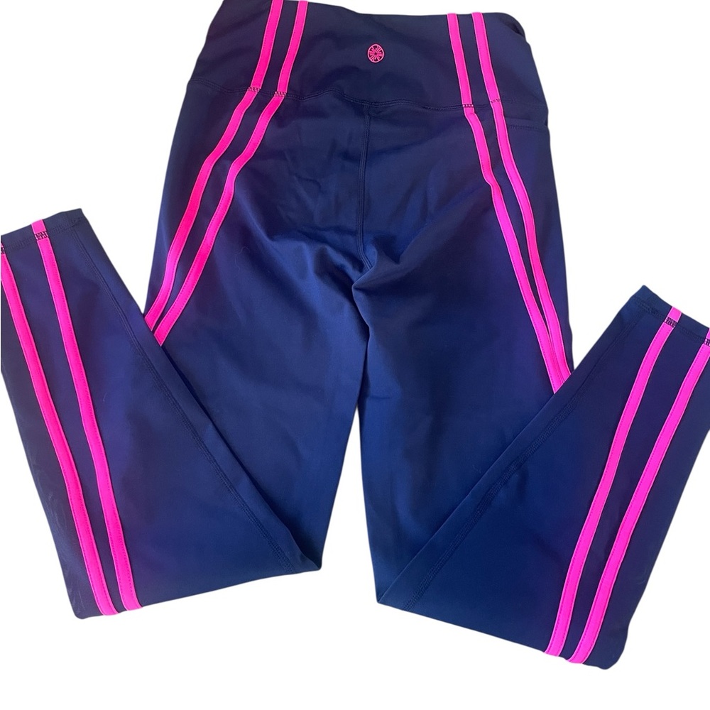 NWT - Lilly Pulitzer Luxletic High Rise Leggings - Navy Blue Neon Pink - Size S - Picture 5 of 7